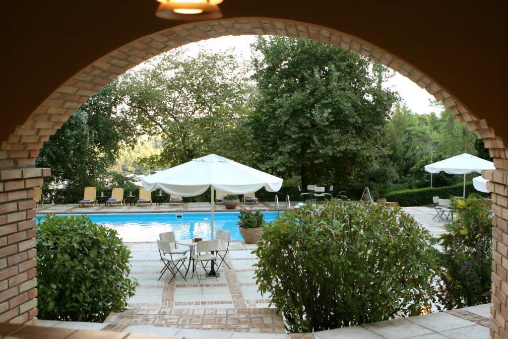 Hotel Antonios Олимпия Экстерьер фото